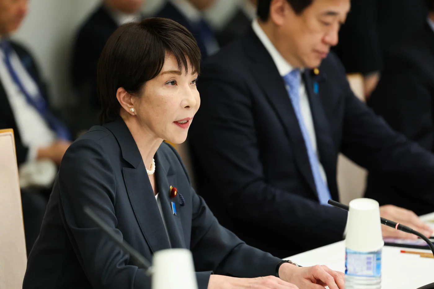 Japonská premiérka Sanae Takaichi na jednání o kybernetické bezpečnosti 26. října 2026.